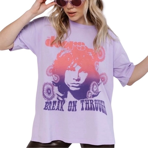 DAYDREAMER | The Doors Merch Tee - Picture 5 of 10